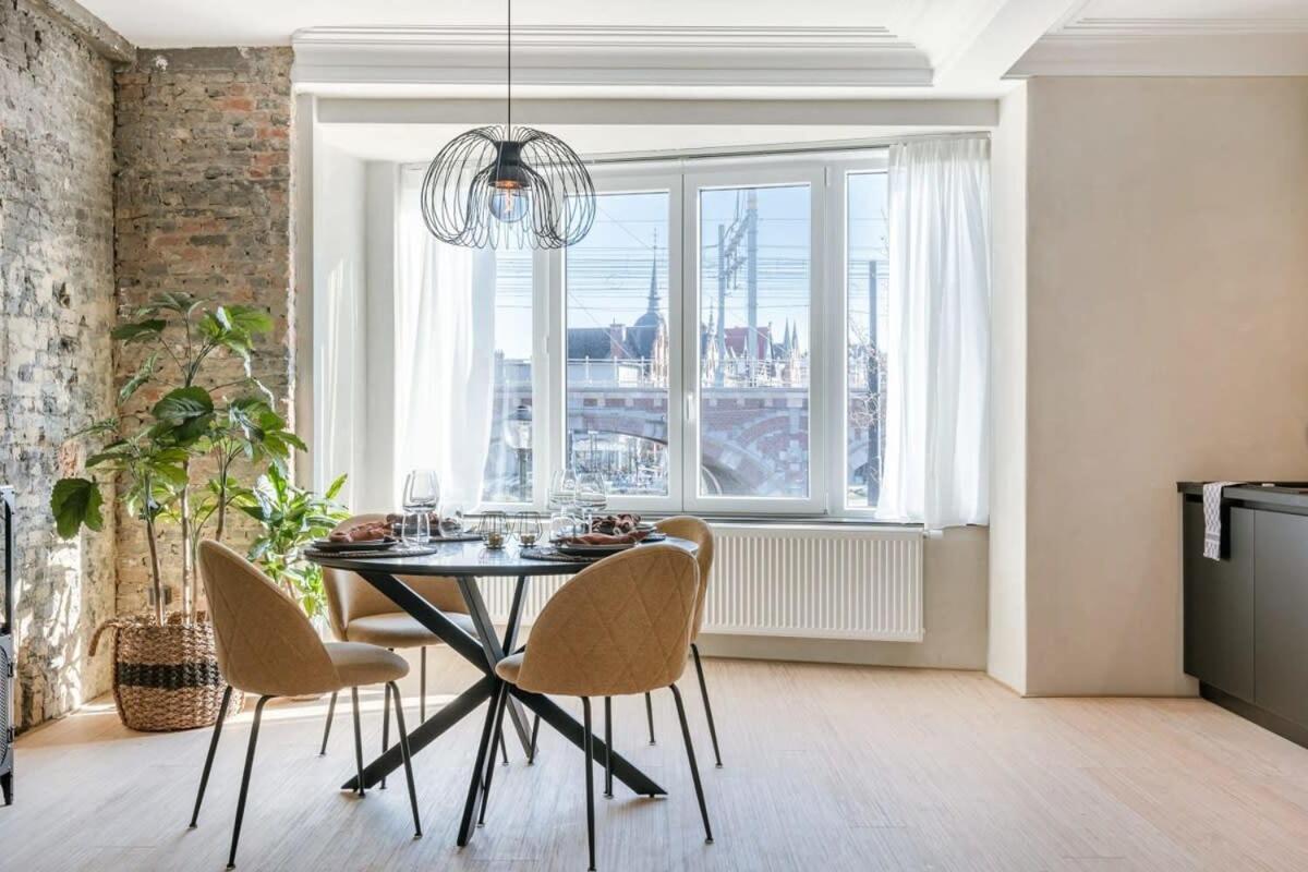 Huswell - Industrial Apartment With Terrace In Антверпен Экстерьер фото